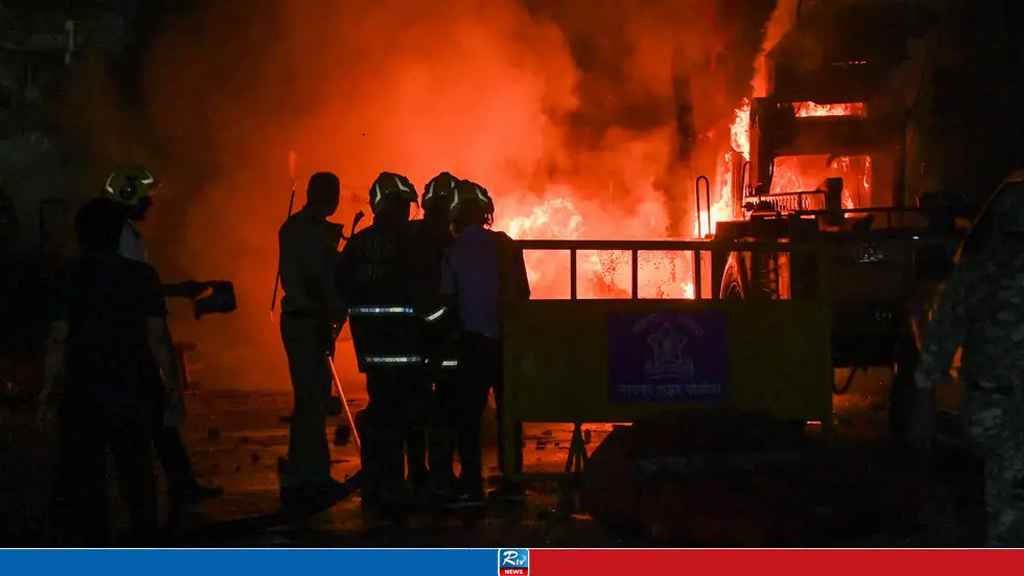 India: Nagpur Sees Clashes over Mughal Emperor's Tomb
