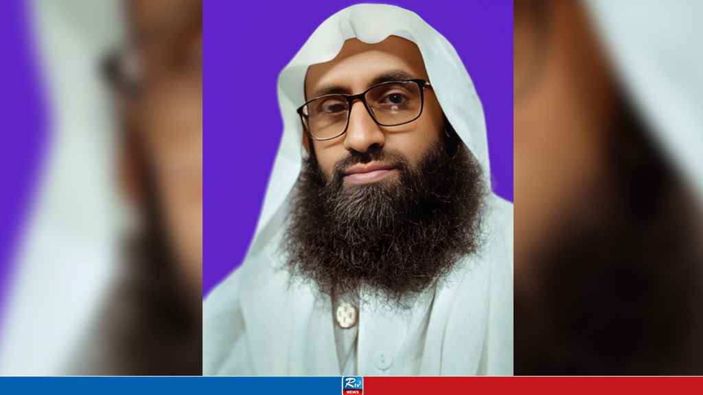 ১৬ বছর পর আবারও শোলাকিয়া ঈদগাহের ইমাম মুফতি সাইফুল্লাহ