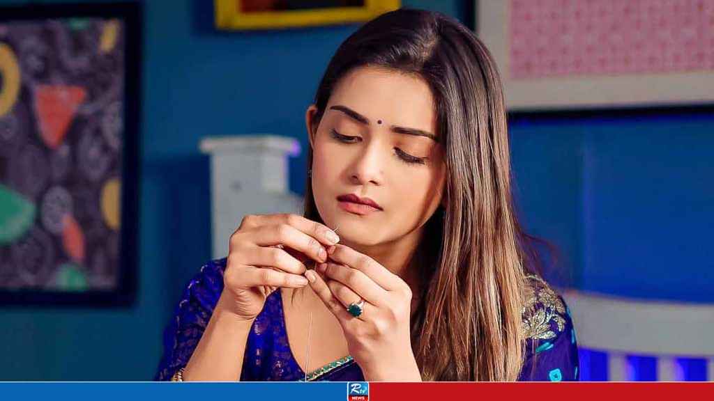 বাবাকে নিয়ে আবেগঘন পোস্ট, যা লিখলেন তানজিন তিশা