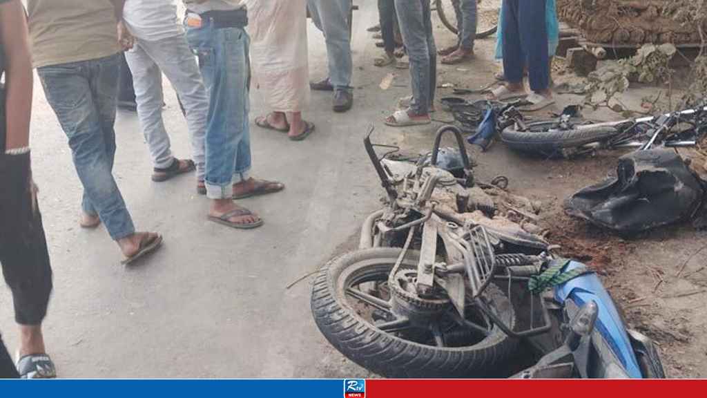 রাজশাহীতে ট্রাকচাপায় মোটরসাইকেলের ২ আরোহী নিহত