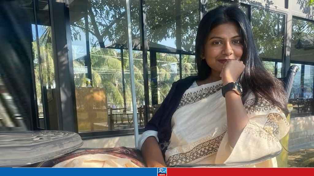 প্রকাশ্যে বিপ্রার ‘পাবে না আমাকে’