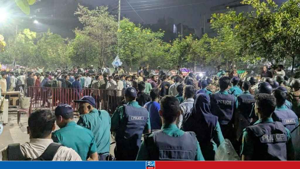 ‎বিসিএস প্রার্থীদের মার্চ টু যমুনা অভিমুখে পদযাত্রা