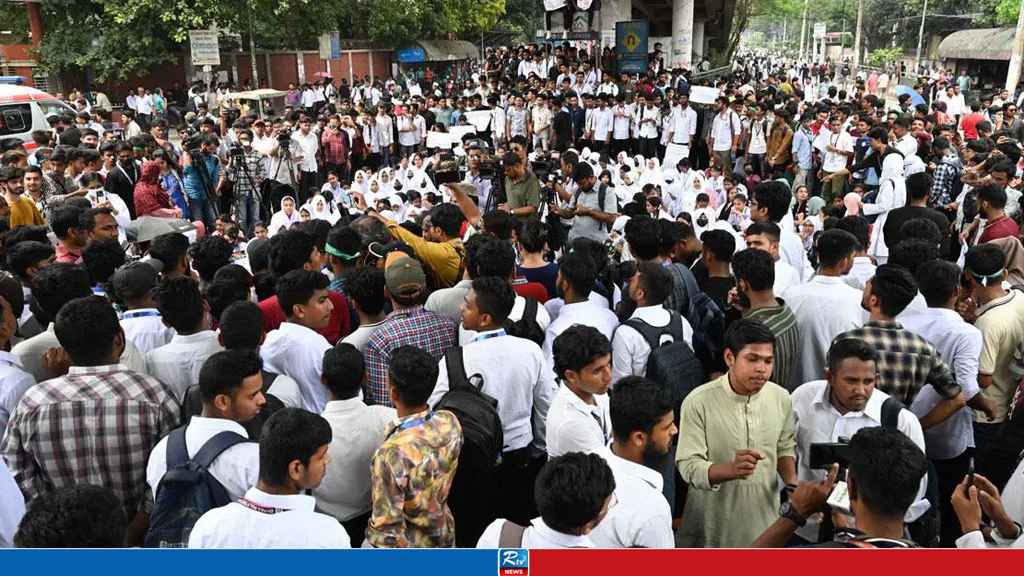 সরকারের সঙ্গে বৈঠকে বসবে পলিটেকনিক শিক্ষার্থীরা, শিথিল থাকবে রেল ব্লকেড কর্মসূচি