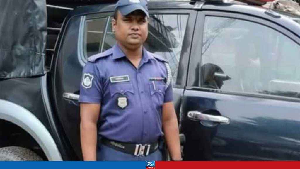 চেকপোস্ট ব্যারাক থেকে পুলিশ সদস্যের ঝুলন্ত মরদেহ উদ্ধার