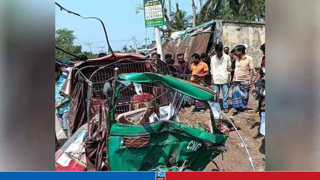 Collision Between Autorickshaw and Microbus Leaves 2 Dead in Mymensingh