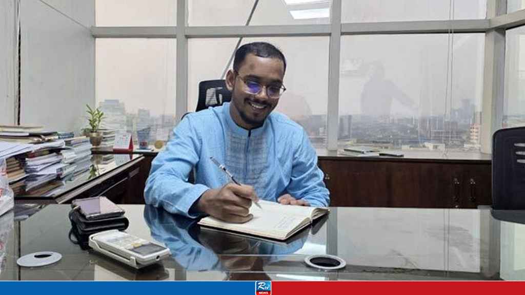 ফেসবুকে ভাইরাল সেই ছবি নিয়ে মুখ খুললেন হান্নান মাসউদ