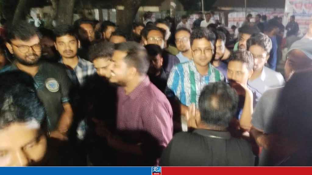 দুই ঘণ্টা পর স্বাভাবিক হলো ঢাকা-ময়মনসিংহ রেল যোগাযোগ 