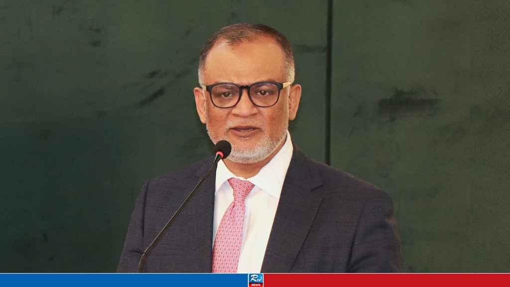 অপ্রয়োজনীয় ব্যয় কমাতে কাজ করছে সরকার: বাণিজ্য উপদেষ্টা