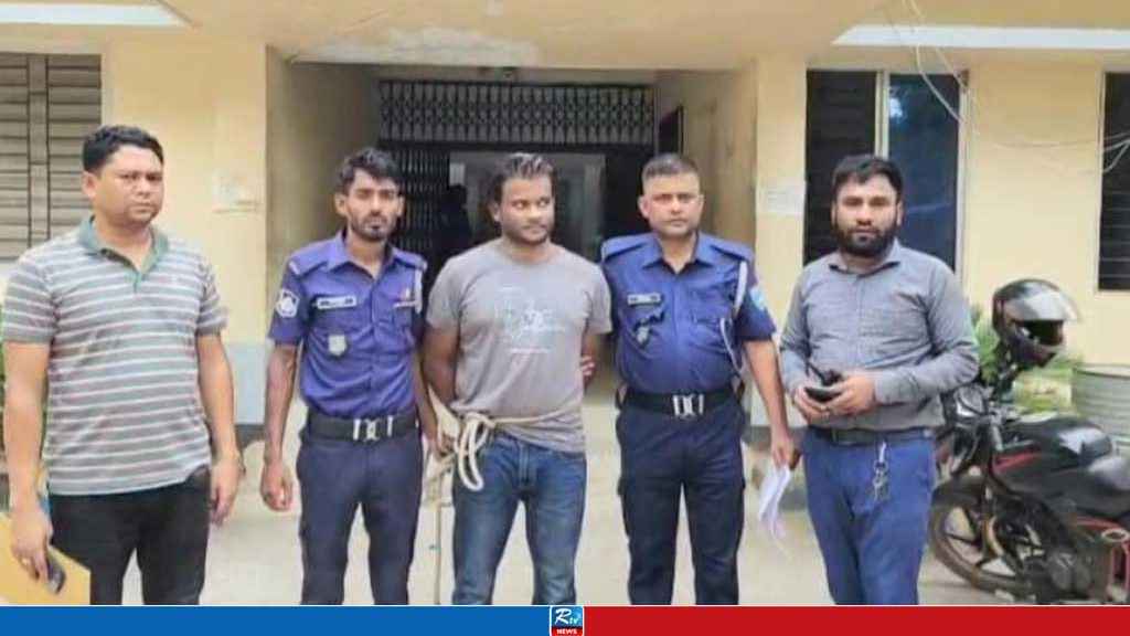 সোনারগাঁয়ে অস্ত্রসহ যুবক গ্রেপ্তার 