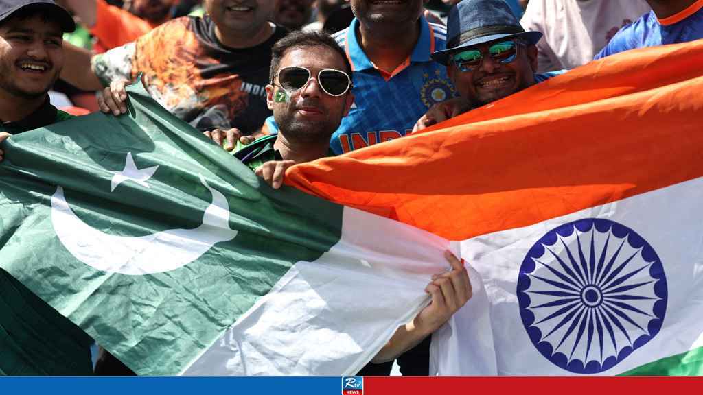 নিষেধাজ্ঞার ভয়ে পাকিস্তানের বিপক্ষে খেলতে নেমে বিধ্বস্ত হলো ভারত