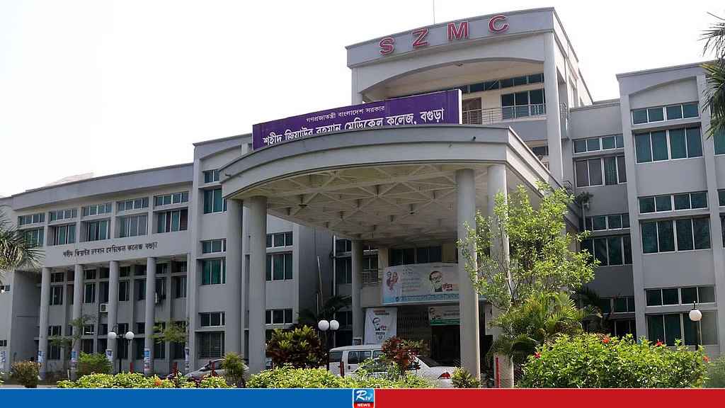 বিশ্ববিদ্যালয় পড়ুয়া মেয়েকে উত্ত্যক্তের প্রতিবাদ, বাবা-মাকে কুপিয়ে জখম
