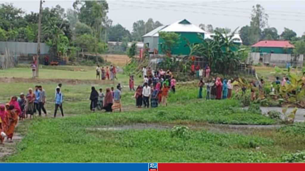 মুরগির ফার্মে মিলল কর্মচারীর মরদেহ