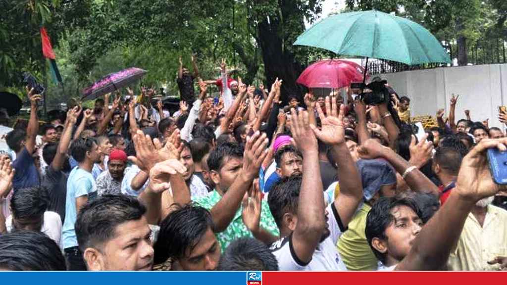 Ishraque Supporters Celebrate Following HC Verdict