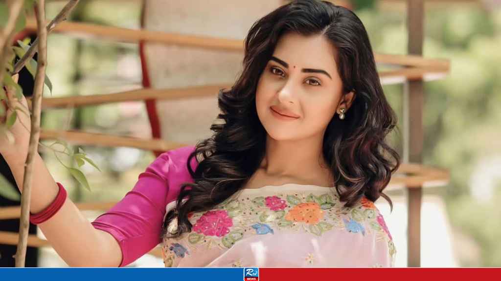 শবনম বুবলী