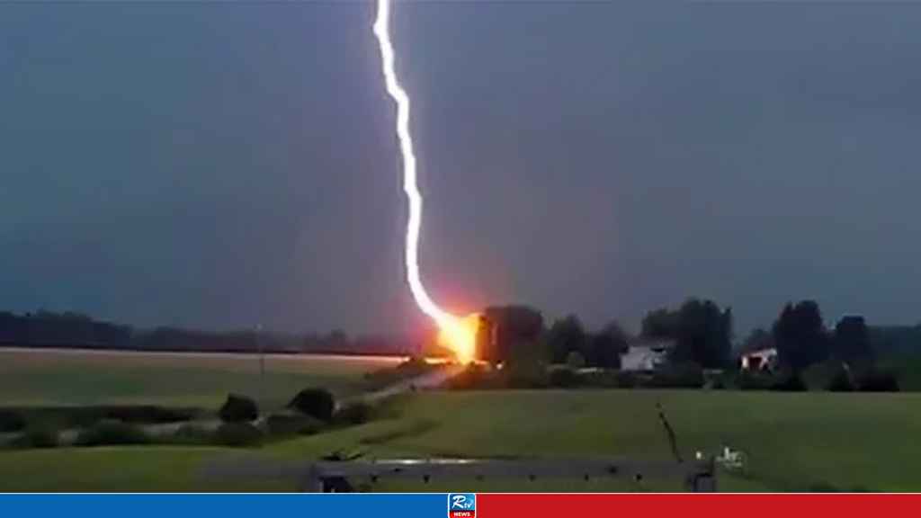 নওগাঁয় বজ্রপাতে কিশোরের মৃত্যু