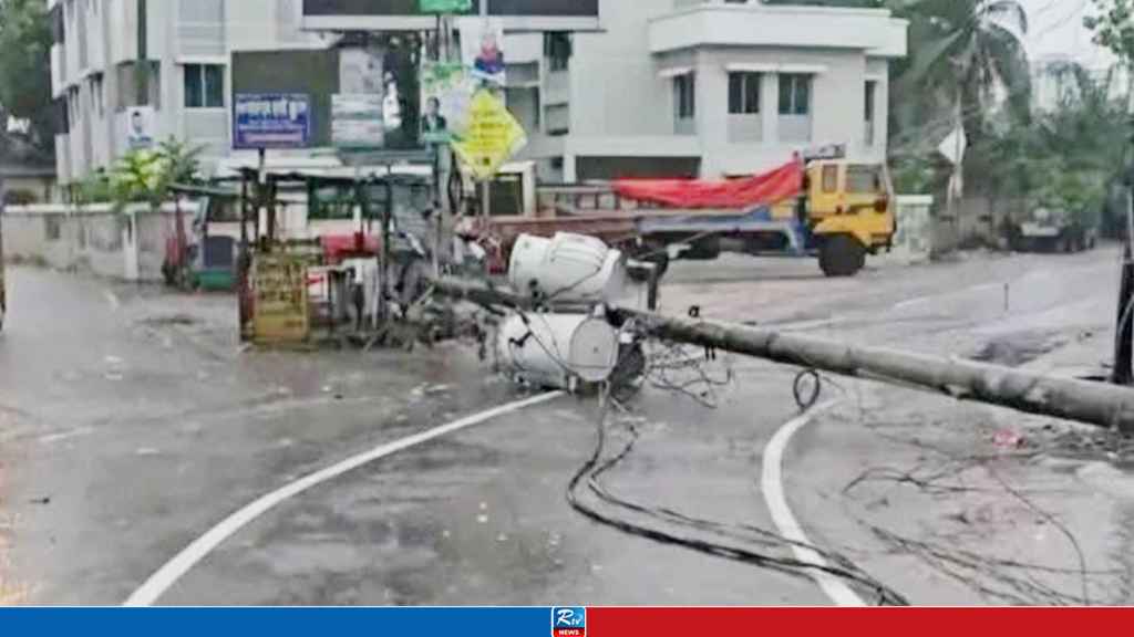 দেবিদ্বার-মুরাদনগরে ৫দিন ধরে বিদ্যুৎ নেই, গ্রাহকদের ভোগান্তি চরমে 