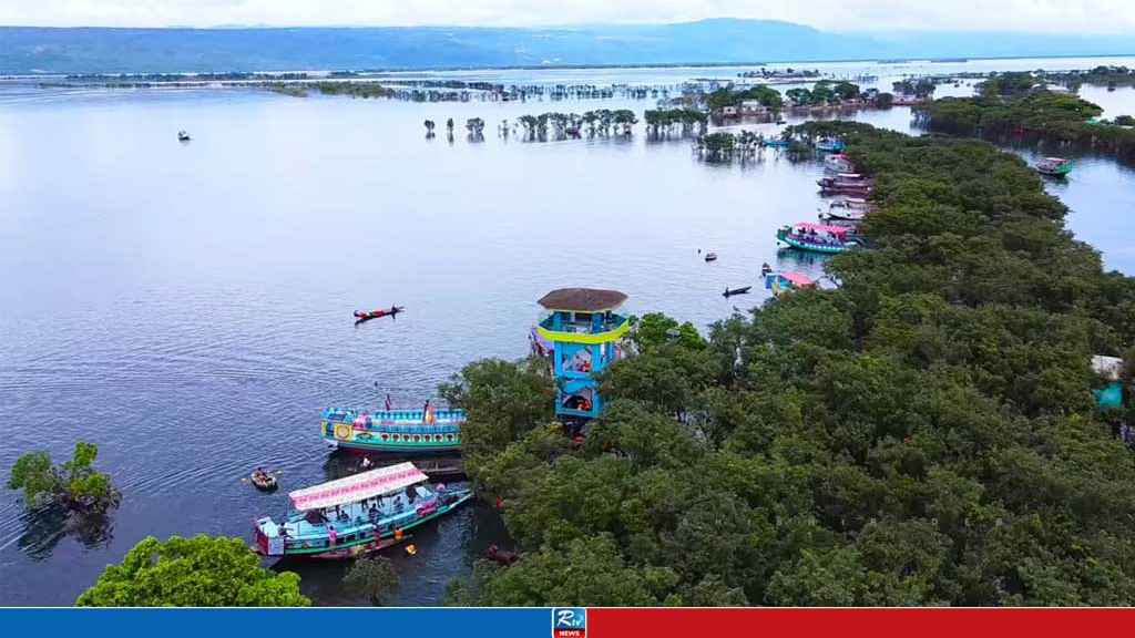 টাংগুয়ার হাওরে হাউজবোটে উচ্চস্বরে গান বাজানোতে নিষেধাজ্ঞা