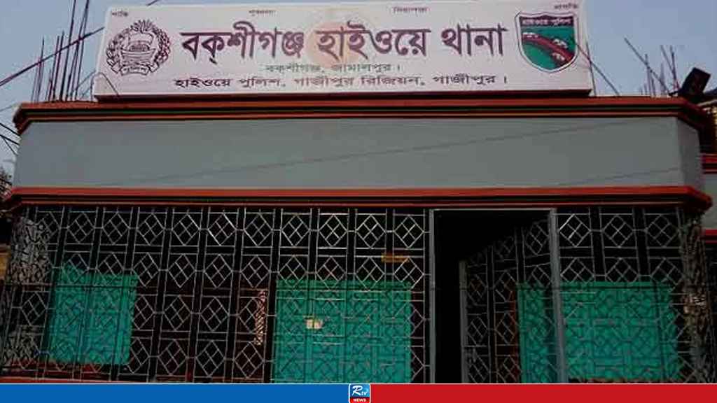 বকশীগঞ্জে বাইসাইকেলে বাসের ধাক্কা, শিশুর মৃত্যু 