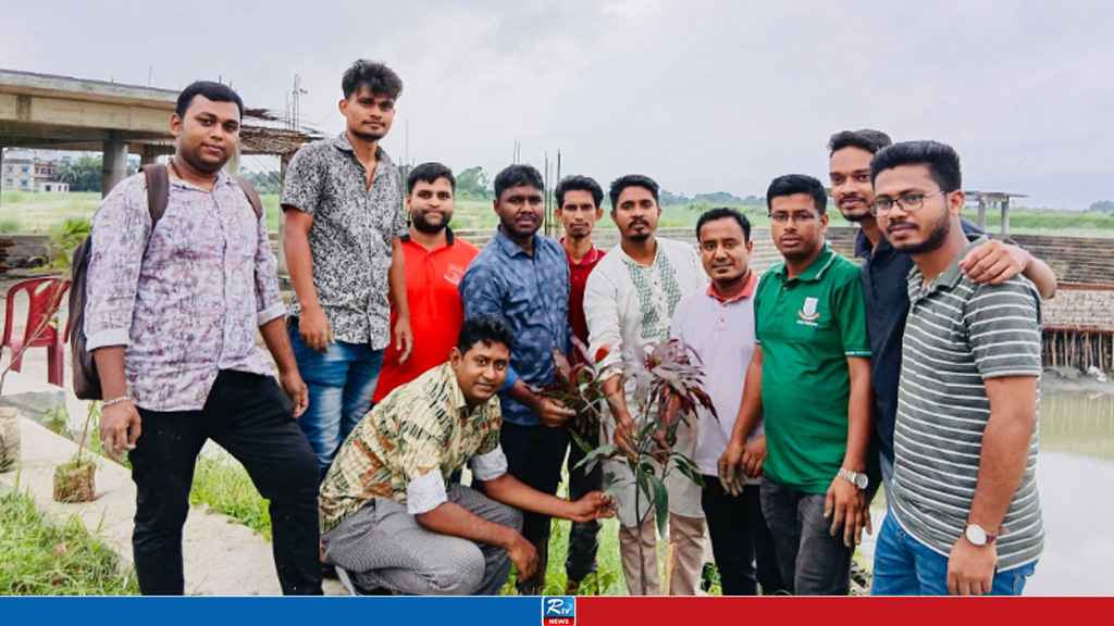 জোবাইদা রহমানের জন্মদিন উপলক্ষে জবিতে বৃক্ষরোপণ