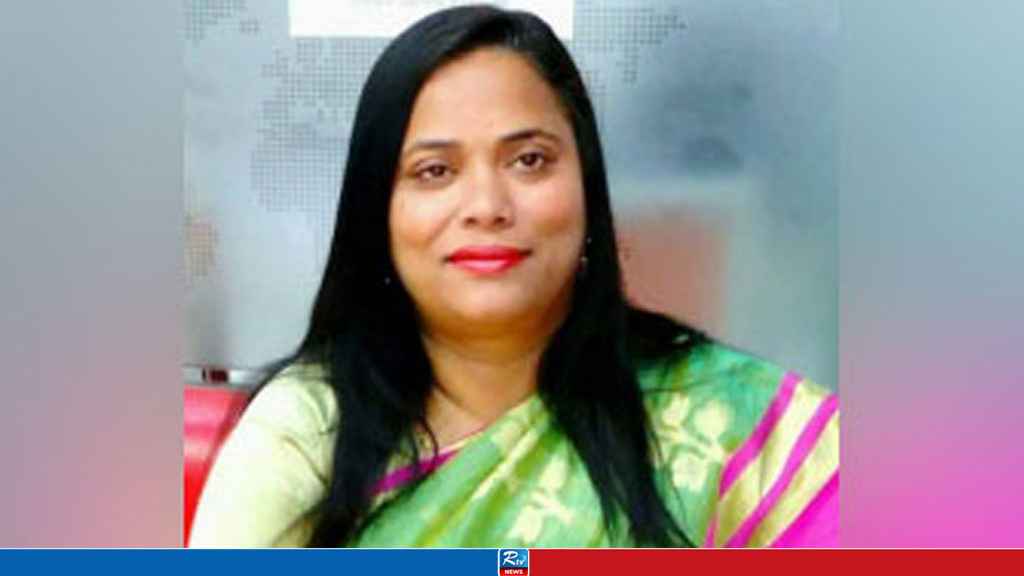 মধ্যরাতে নিজ গ্রাম থেকে গ্রেপ্তার সাবেক এমপি সাবিনা আক্তার তুহিন