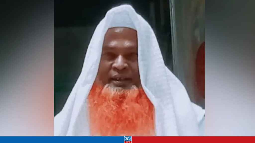 নামাজ শেষে বাড়ি ফেরার সময় ছুরিকাঘাতে ব্যবসায়ীকে খুন
