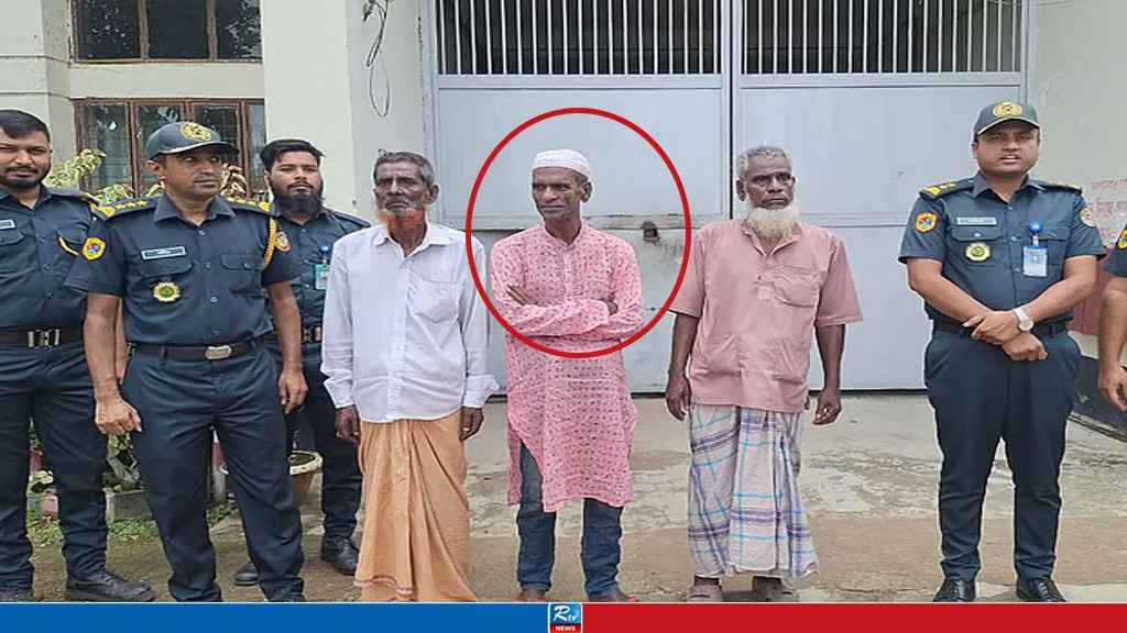বিনা বিচারে ৩০ বছর কারাভোগের পর মুক্তি পেলেন কানু মিয়া