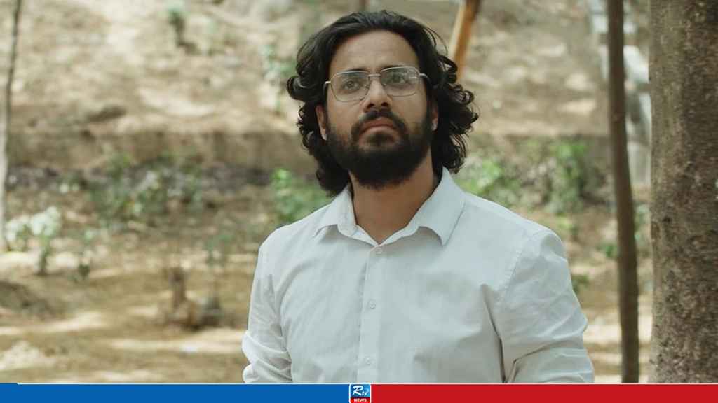 প্রকাশ্যে আশরাফের ‘বুকভরা সবুজের গান’