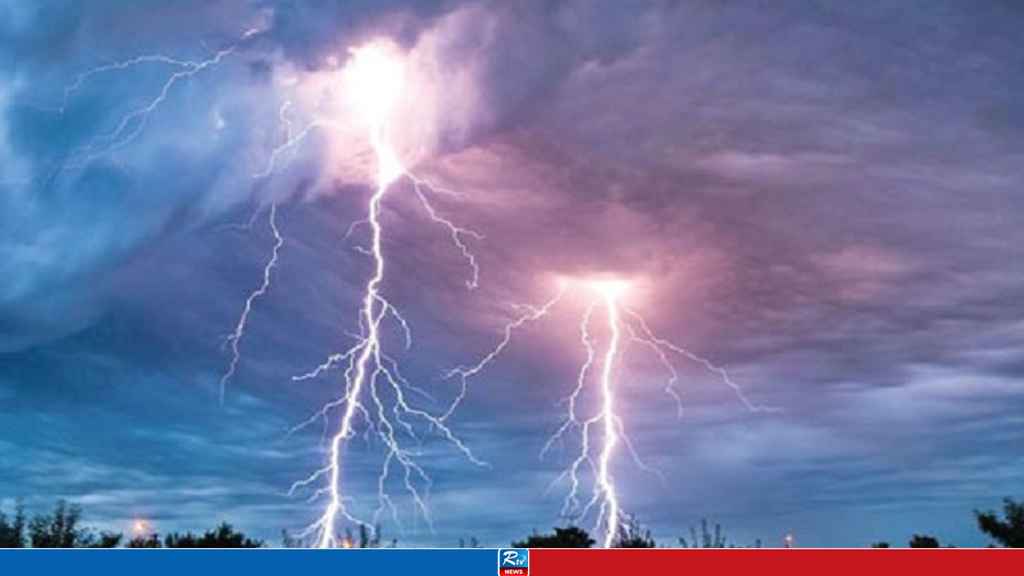 চাঁপাইনবাবগঞ্জে বজ্রপাতে শিশু শিক্ষার্থী নিহত 