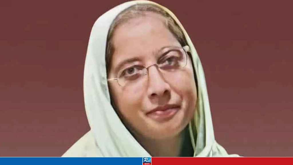 বাবা-মায়ের পাশে শায়িত হলেন শিক্ষিকা মাহরিন