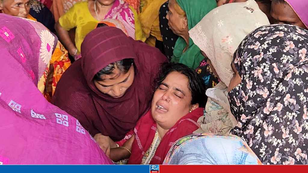 শোকের মাতম, রজনীর মৃত্যু মানতে পারছেন না স্বজনরা