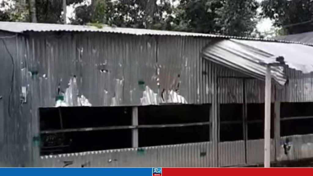 মসজিদ নির্মাণ নিয়ে দুই পক্ষের সংঘর্ষ, আহত ৩০