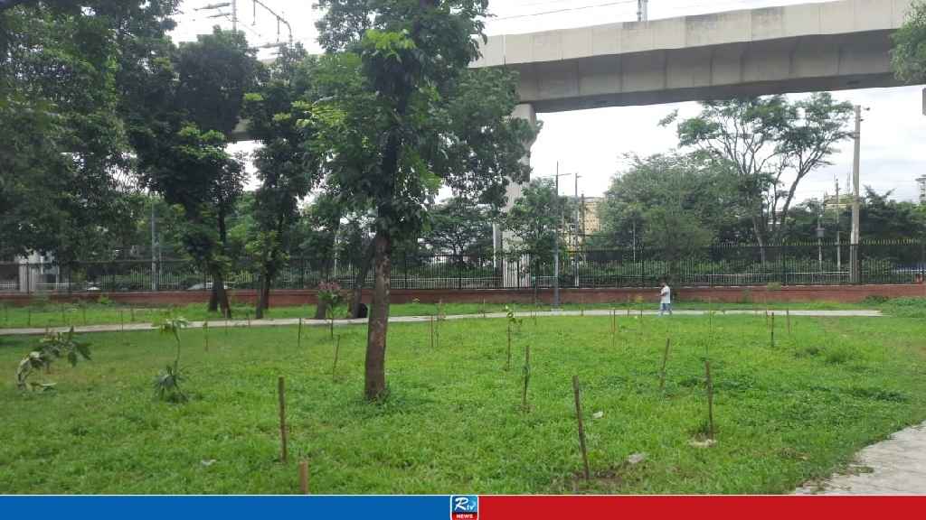পান্থকুঞ্জ পার্কে ‘উন্মুক্ত ফলের বাগান’ করার উদ্যোগ