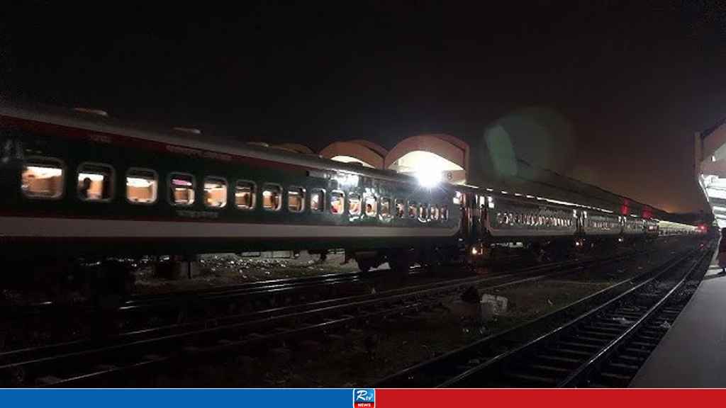 ভুল ট্রেনে উঠে ধর্ষণের শিকার তরুণী, পরবর্তীতে যা ঘটলো