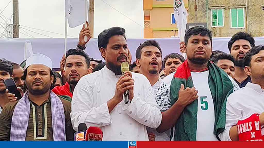 আমরা আর টাকা পাচারের রাজনীতি দেখতে চাই না: আখতার হোসেন
