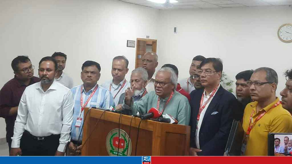 ২০২৪ সালে বিএনপির সাড়ে ১৫ কোটি টাকা আয়ের উৎস জানালেন রিজভী