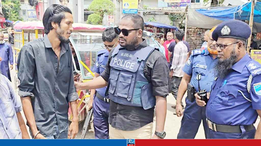 ‘সড়কে চাঁদা না দিলেই মারধর করা হতো চালকদের’ 