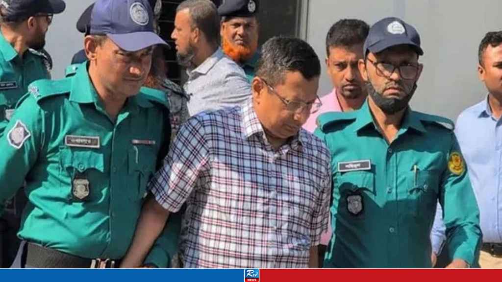 যে কৌশলে সেনানিবাসে আশ্রয় নেন সাবেক আইজিপি মামুন