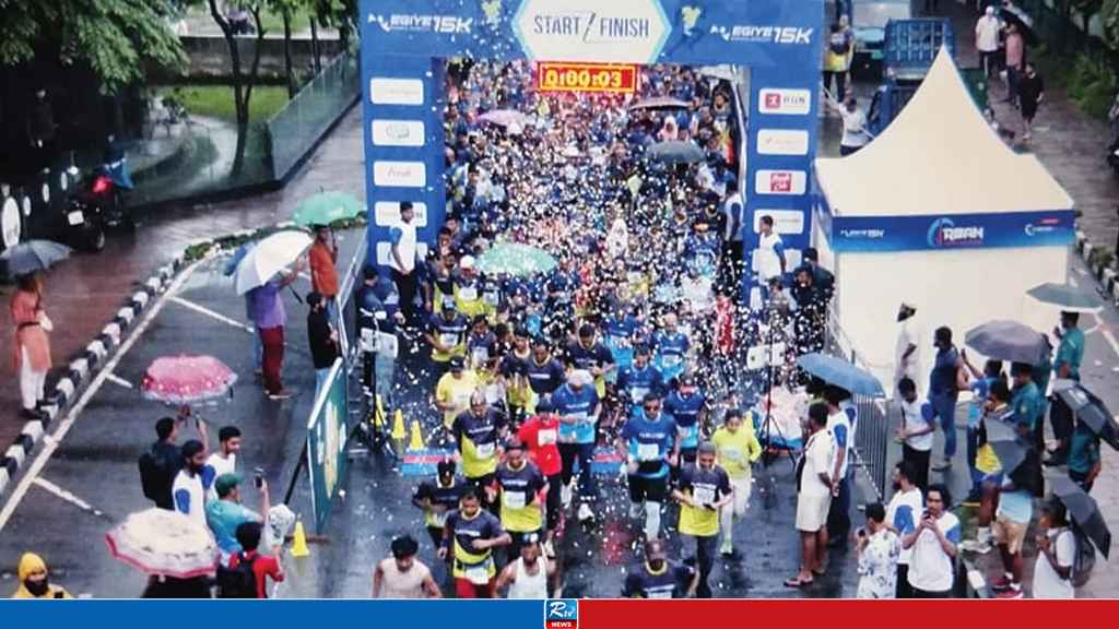 ৮০০ প্রতিযোগীকে নিয়ে হাতিরঝিলে অনুষ্ঠিত হলো ‘এগিয়ে বাংলাদেশ’ ম্যারাথন
