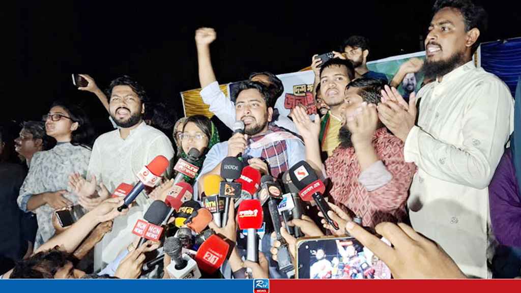 বাংলাদেশের তরুণ প্রজন্ম বিকল্প নেতৃত্ব হিসেবে গড়ে উঠেছে: নাহিদ ইসলাম
