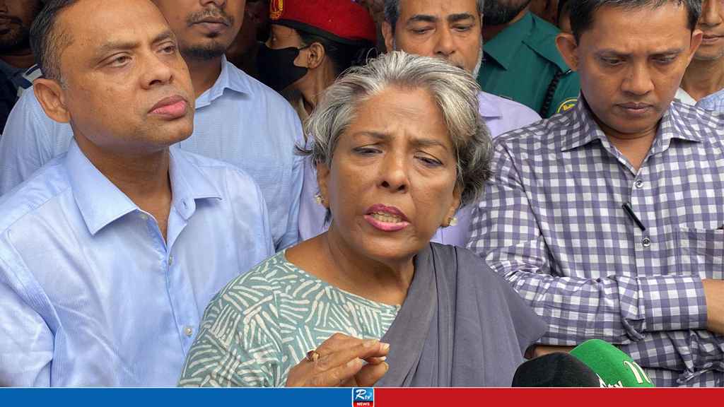 জুলাই আন্দোলনে নিহত নারী ও শিশুদের হারিয়ে যেতে দেব না: শারমীন এস মুরশিদ
