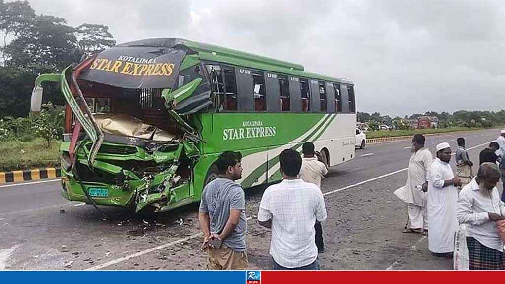যাত্রীবাহী দুই বাসের সংঘর্ষে আহত ৮