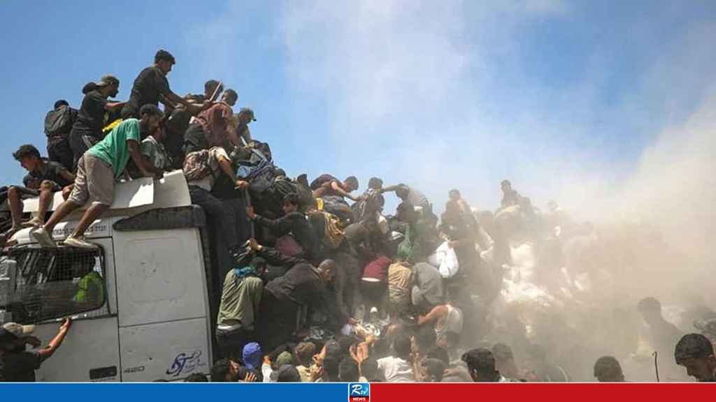 Aid Truck Overturns in Gaza, Killing at Least 25