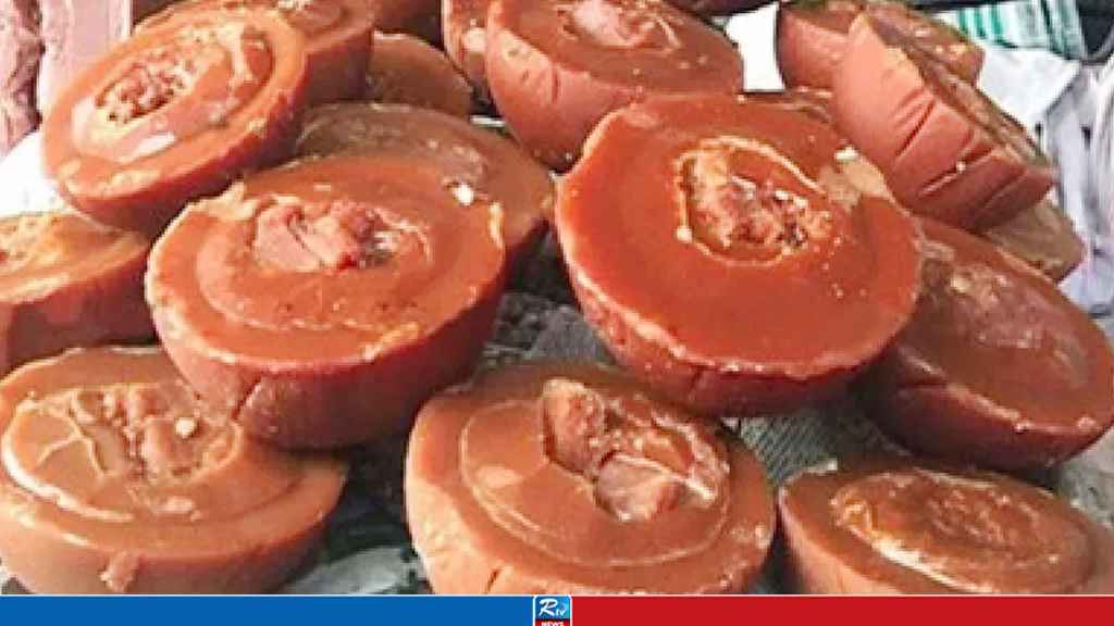 khejurer-gur