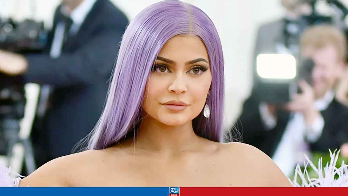 KYLI-JENER