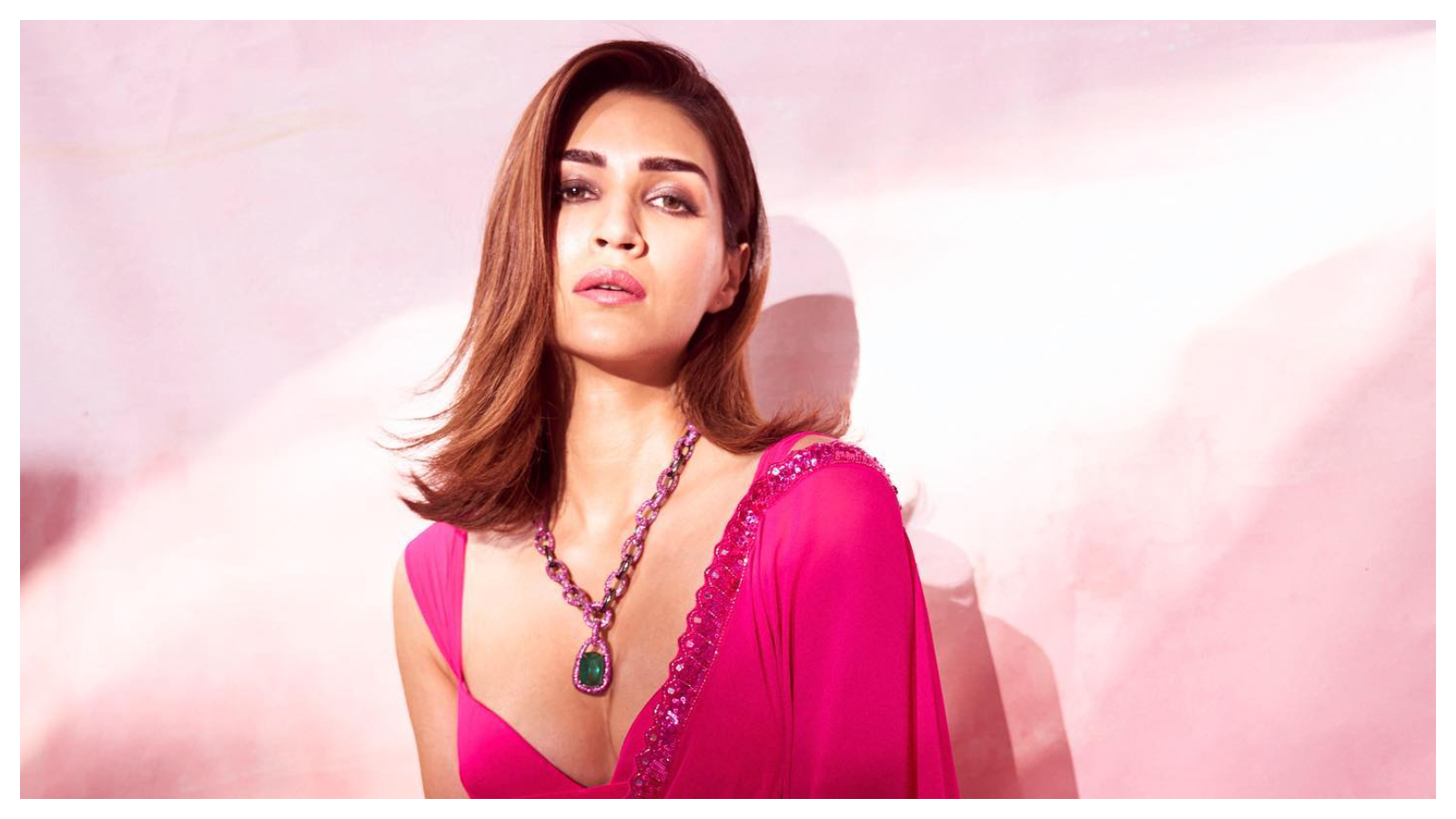 Kriti-Sanon-2-1 Kriti-Sanon-2-1